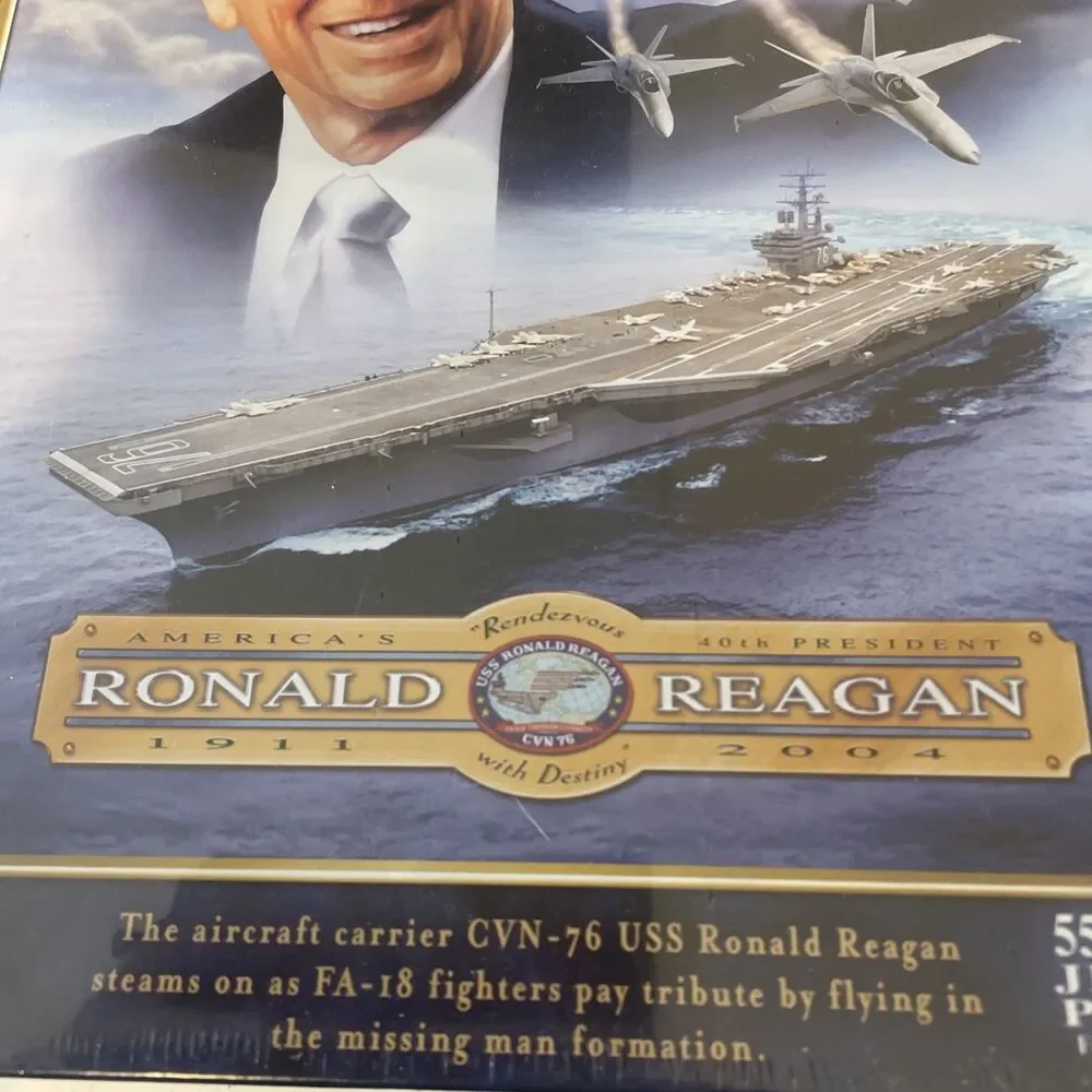 NIP USS Ronald Reagan aircraft carrier puzzle 550 piece NEW IN WRAPPING